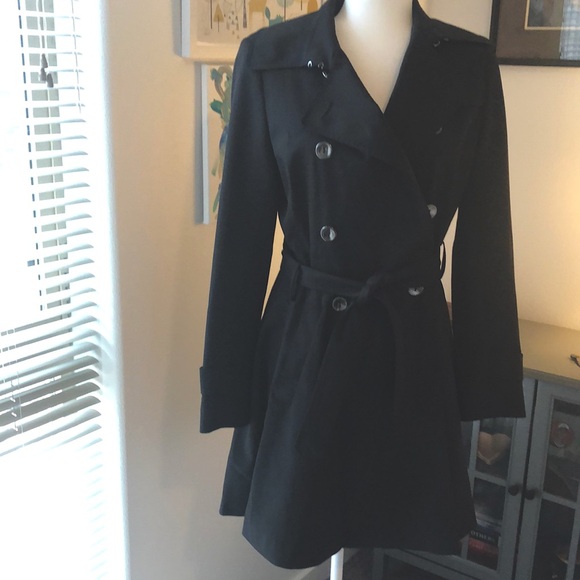 Trina Turk Black Trench Coat Size 4 - Picture 1 of 9